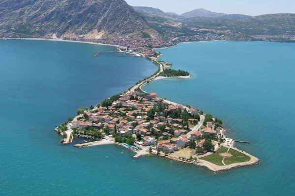 Eğirdir Adalılar Pişi Günü Yoğun Katılımla Gerçekleştirildi.
